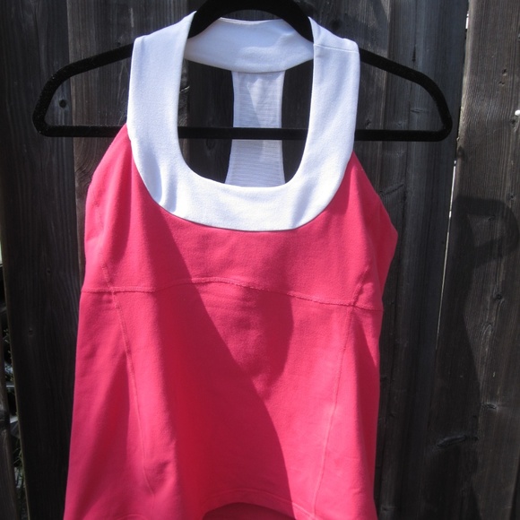 Lululemon size 10 scoop neck tank - Picture 3 of 5